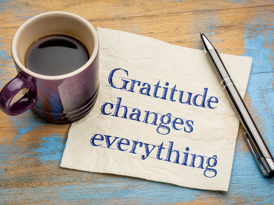 Sip, Scroll, and Smile: The Gratitude Hack for a Happy Mind
